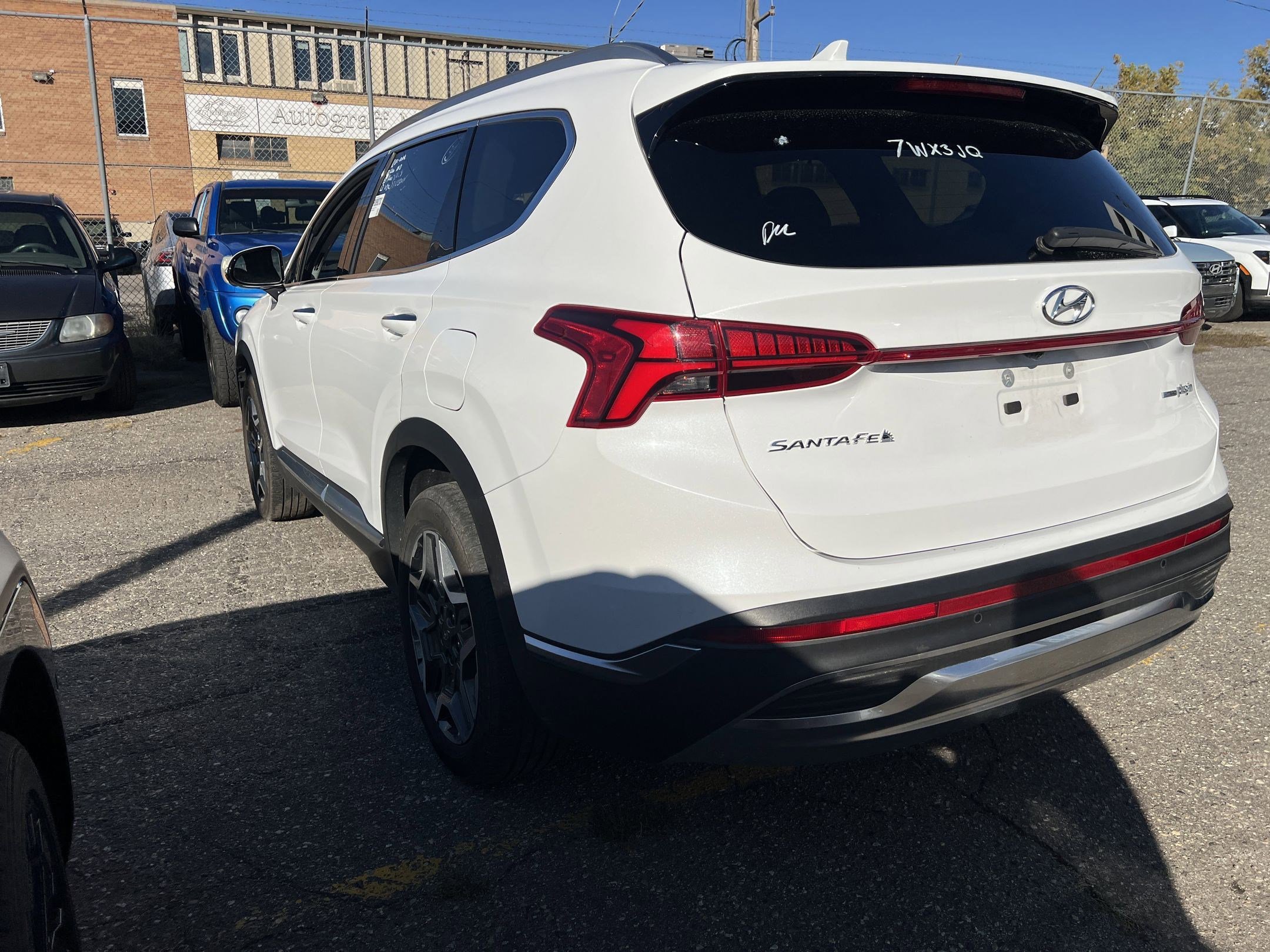 2023 Hyundai Santa Fe Limited photo 2
