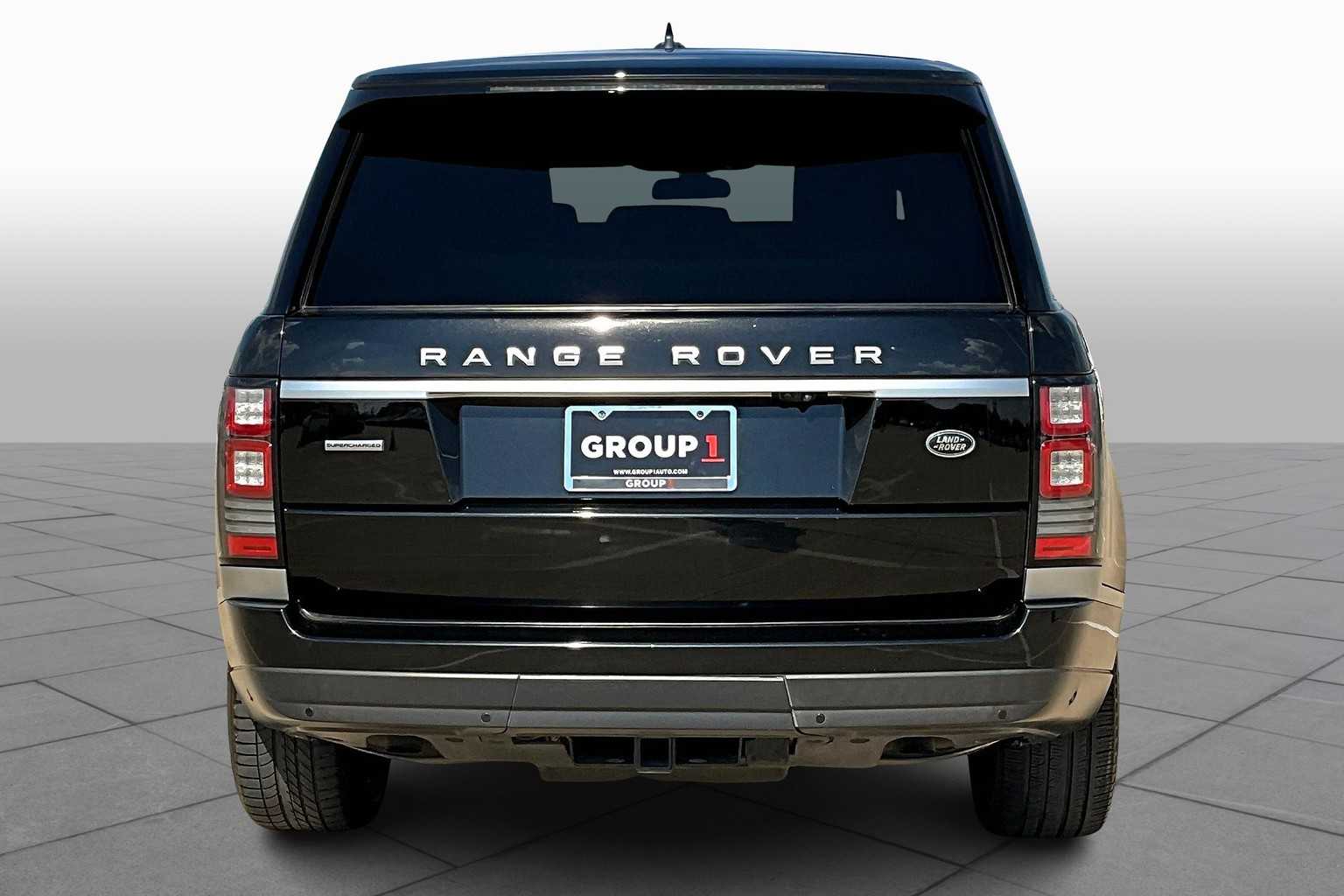 2016 Land Rover Range Rover SuperCharged photo 4