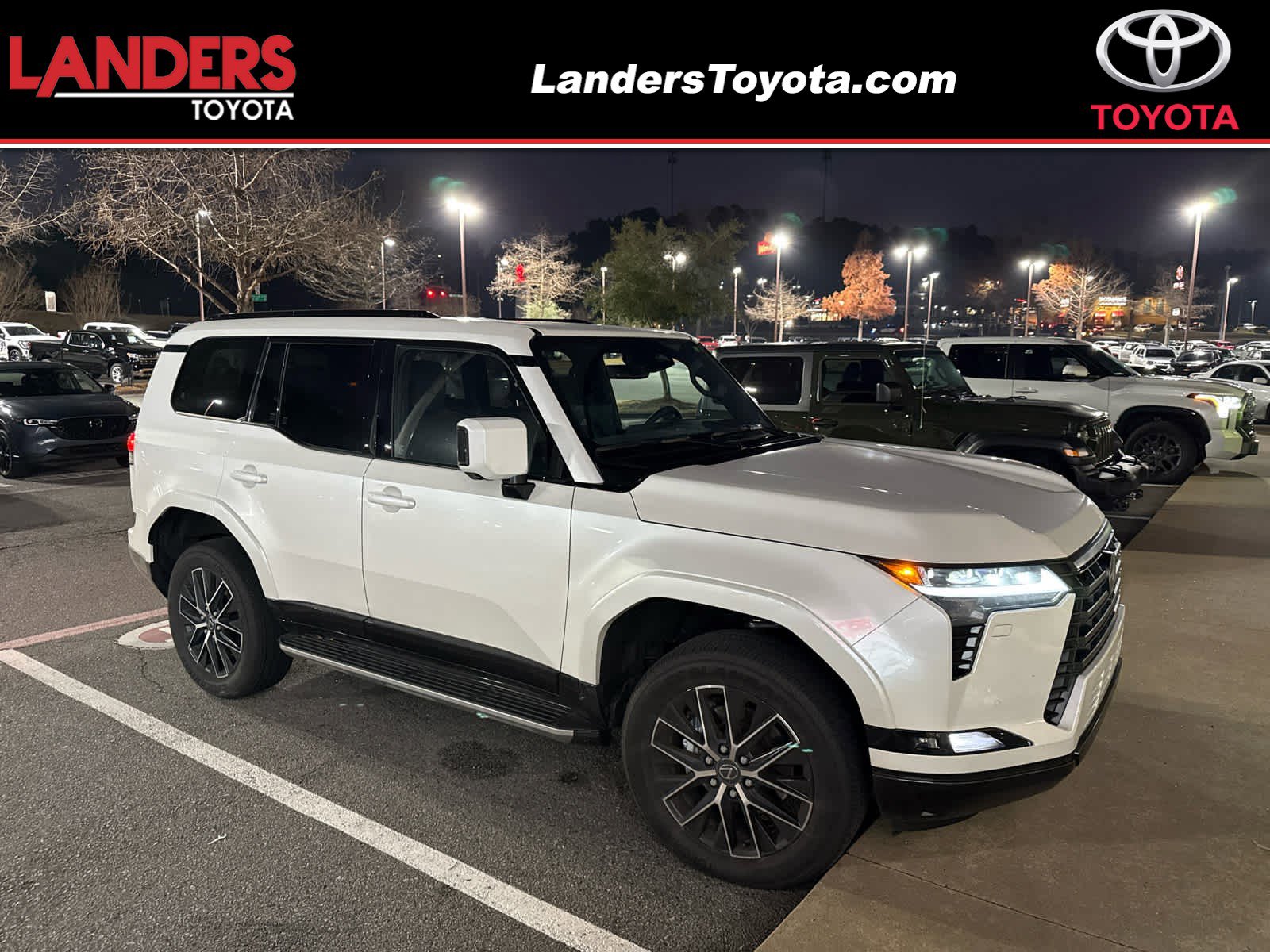 2025 Lexus GX Premium's photo