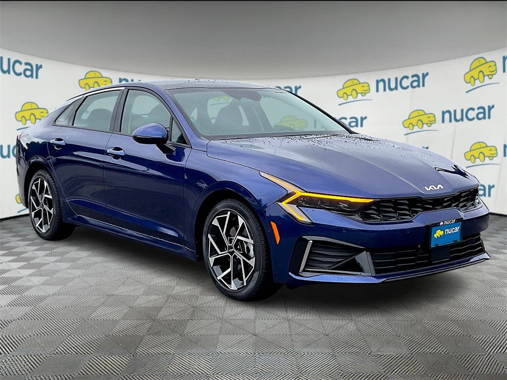 2025 Kia K5 EX's photo