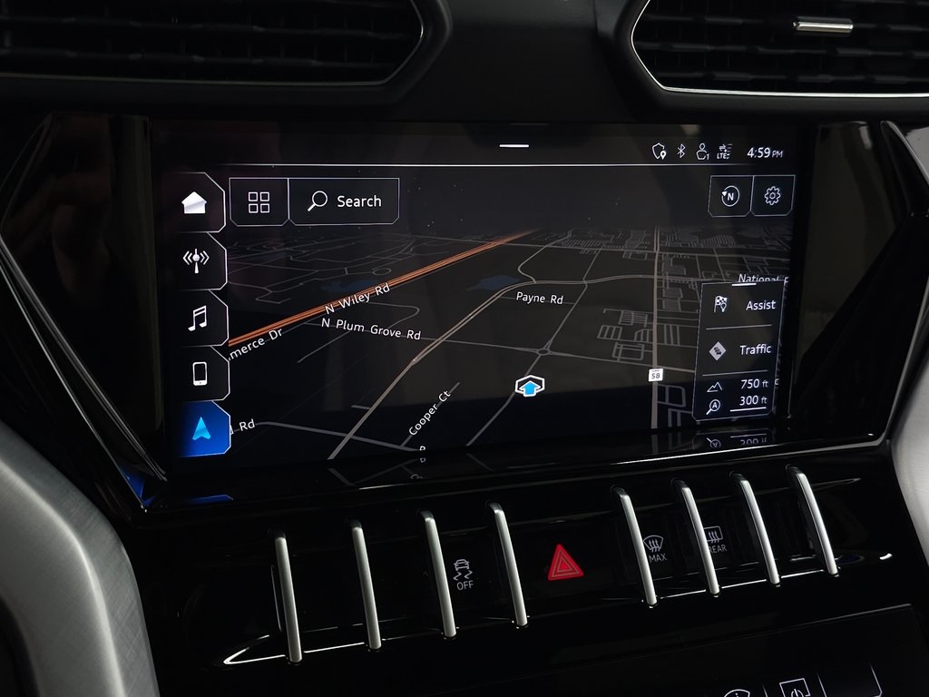 2021 LAMBORGHINI URUS - Image 32