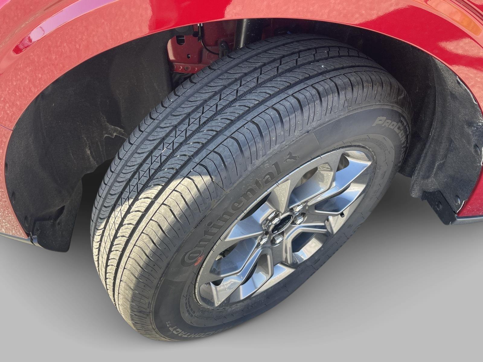 2025 Ford Maverick XLT photo 4