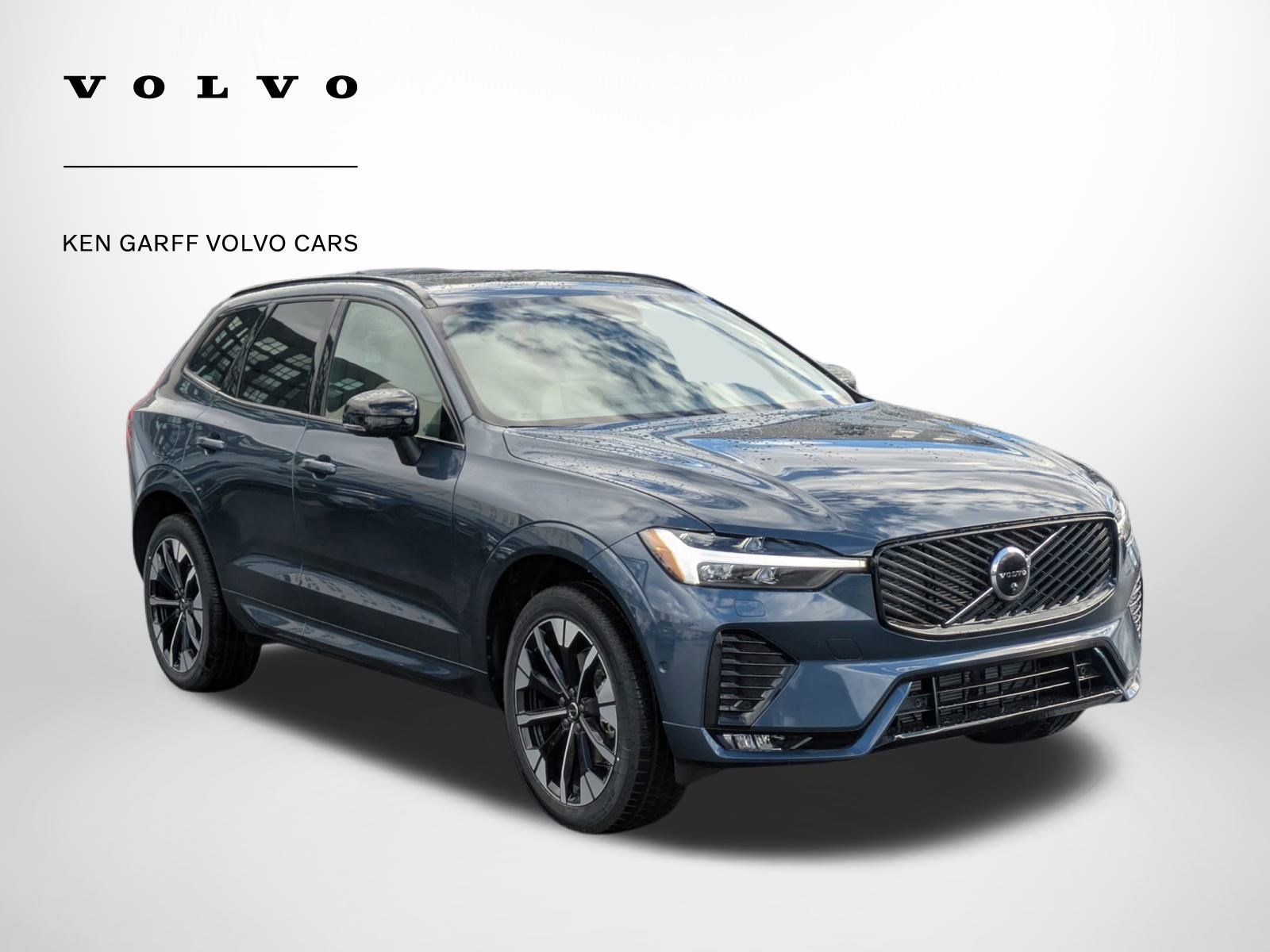 2026 Volvo XC60 Plus's photo