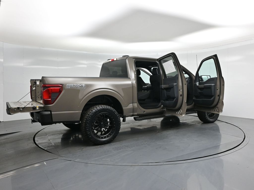 2025 Ford F-150 STX photo 4