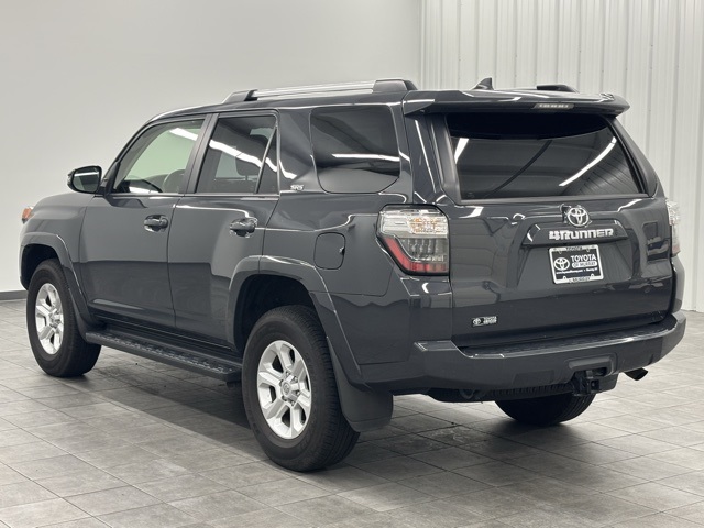 2024 Toyota 4Runner SR5 Premium photo 4