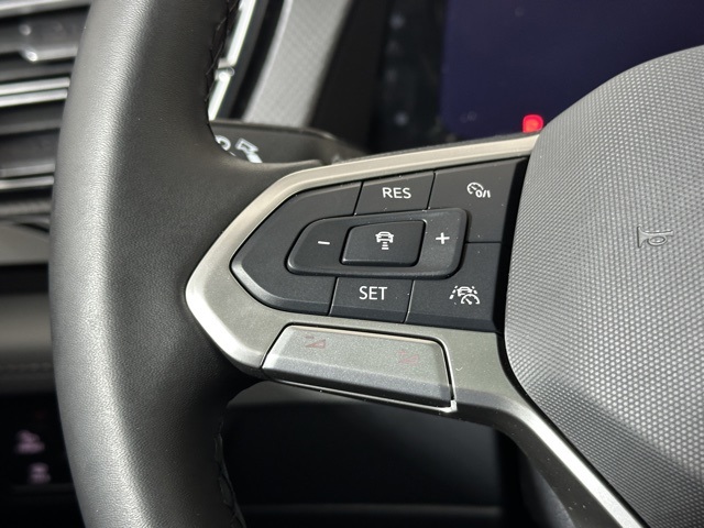 2025 Volkswagen Atlas Peak Edition SE photo 23
