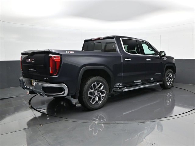 2026 Gmc Sierra 1500 SLT photo 3
