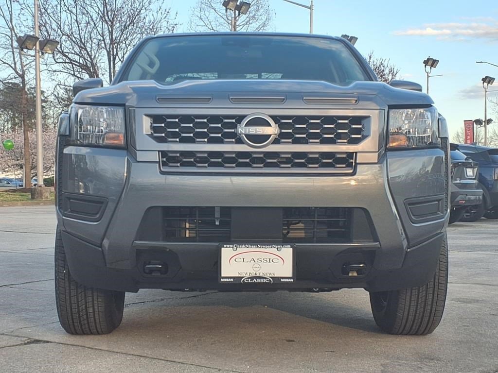 2025 Nissan Frontier SV photo 3