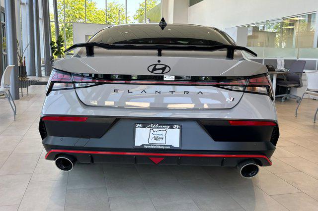 2025 Hyundai Elantra N photo 6