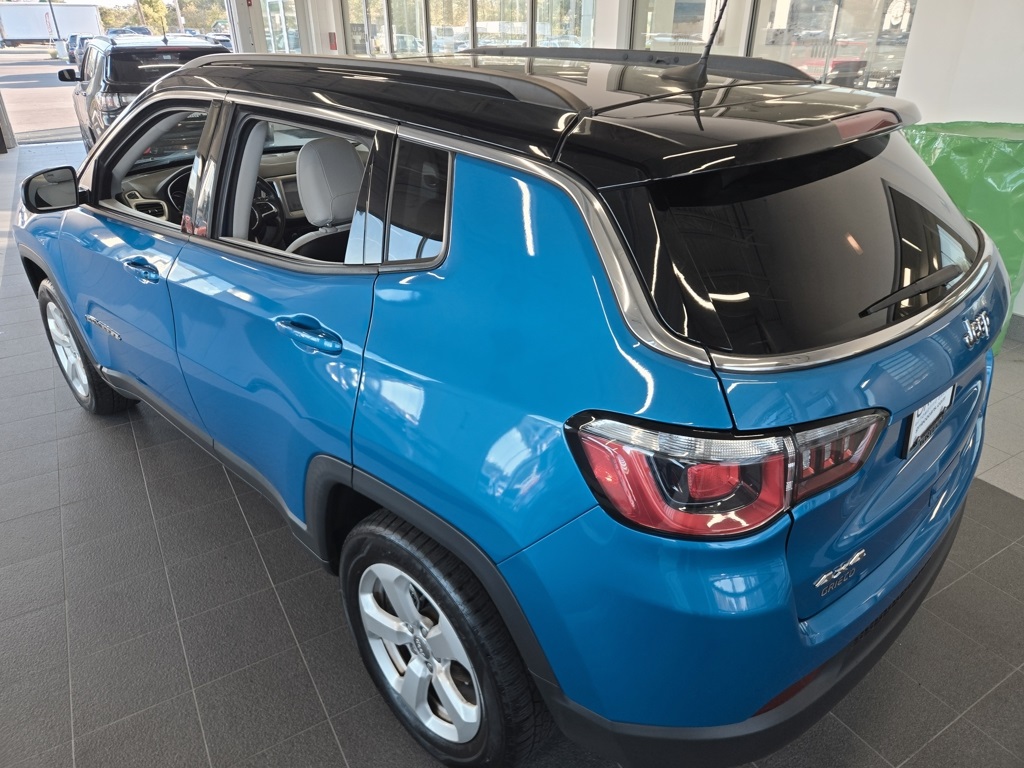 2018 Jeep Compass Latitude photo 12