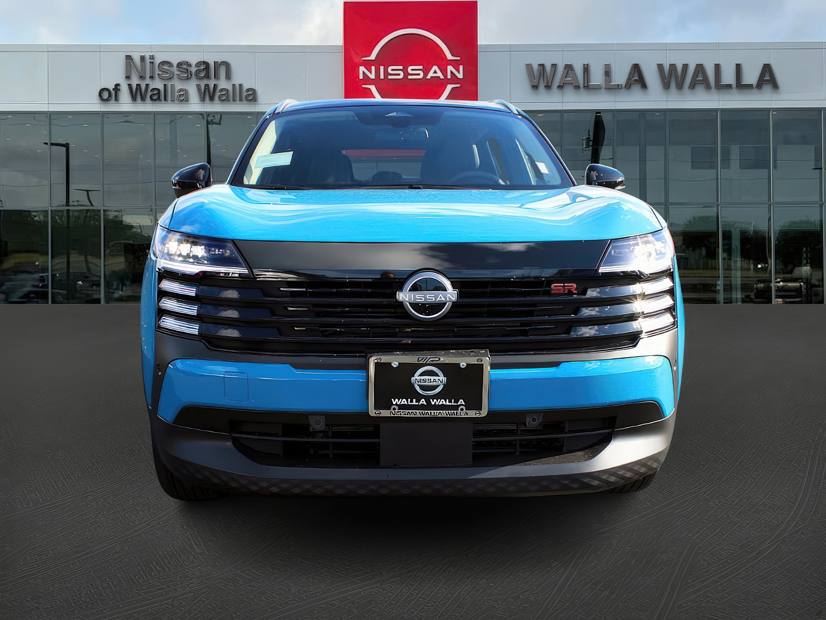 2026 Nissan Kicks SR photo 2