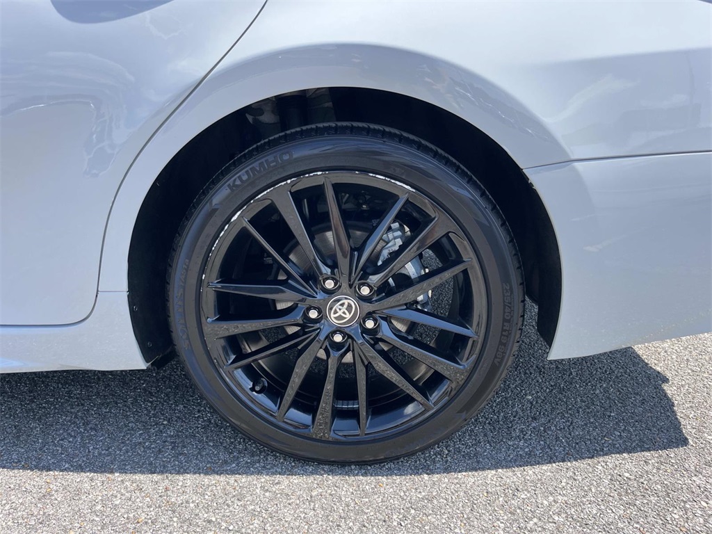 2024 Toyota Camry XSE photo 8