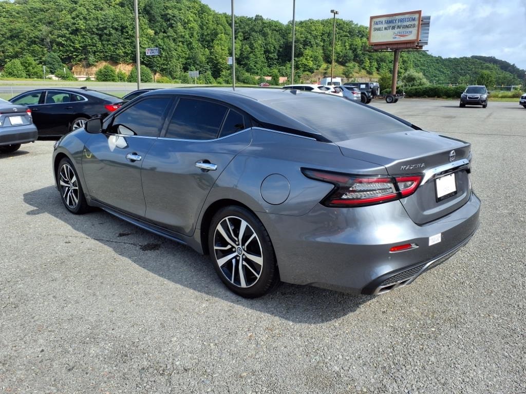 2021 Nissan Maxima SV photo 3