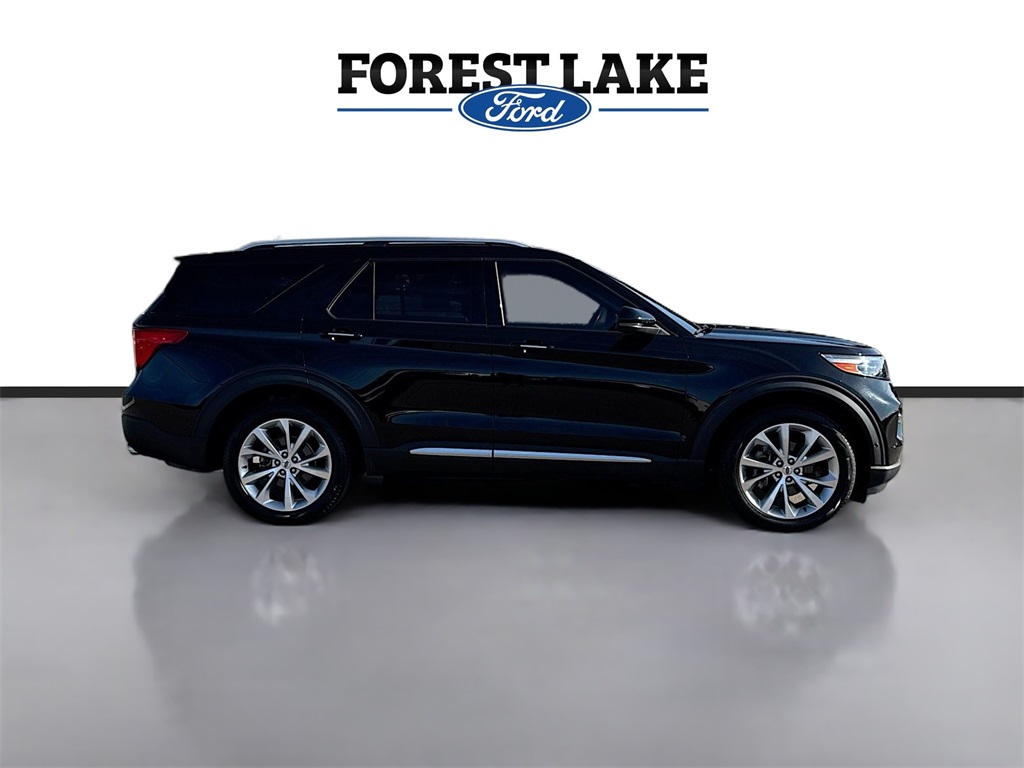 2022 Ford Explorer Platinum photo 6