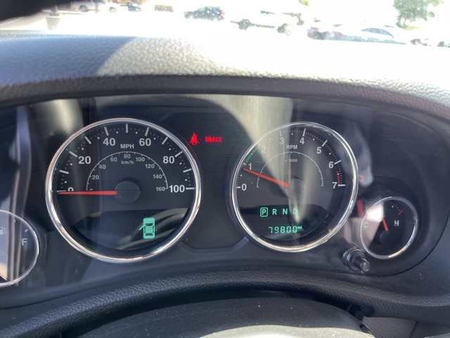 2018 Jeep Wrangler Unlimited Sahara photo 19