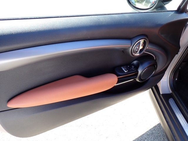 2023 Mini Cooper Base photo 18