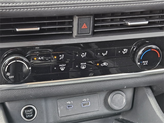 2023 Nissan Rogue S photo 18
