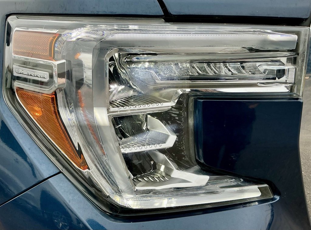 Image of Pre-Owned 2021 GMC Sierra 1500 SLT