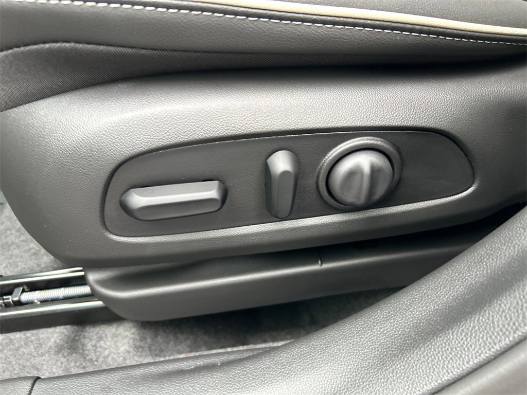2026 BUICK ENVISTA - Image 16
