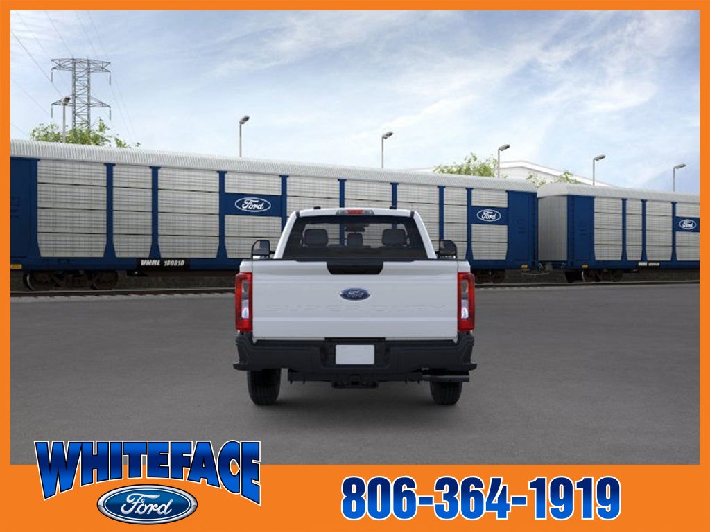 2025 Ford F-350 photo 3