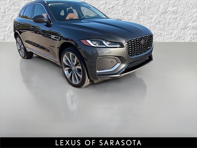 2023 Jaguar F-Pace R-Dynamic S's photo