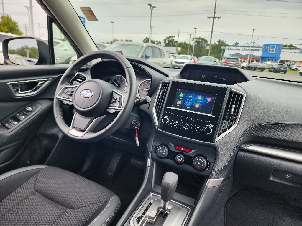 2019 Subaru Forester Premium photo 24