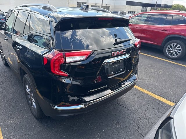 2024 Gmc Terrain SLT photo 4