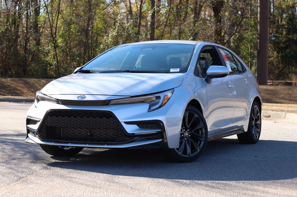 2026 Toyota Corolla SE's photo