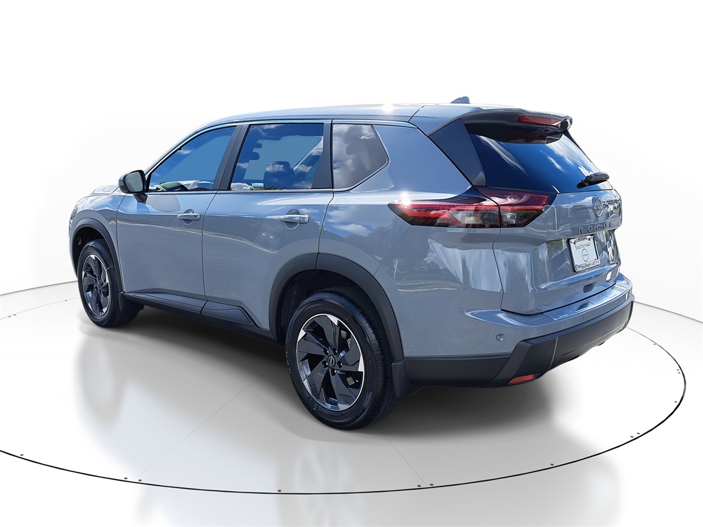 2026 Nissan Rogue SV photo 5