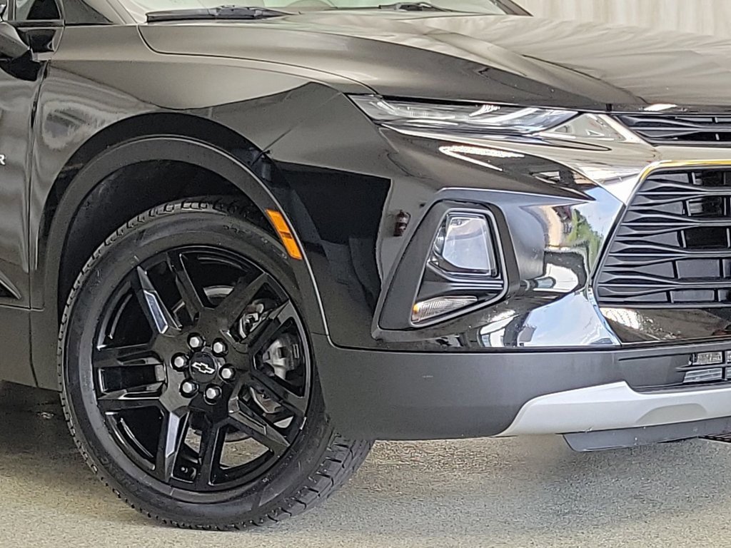 2021 Chevrolet Blazer 2LT photo 3