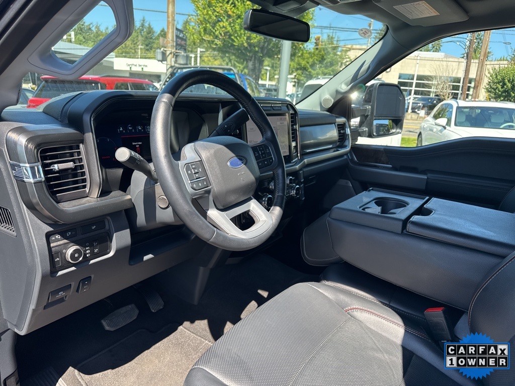 2024 Ford F-350 Lariat photo 23