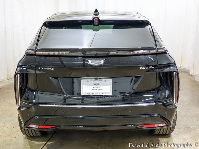 2025 Cadillac Lyriq Luxury photo 5
