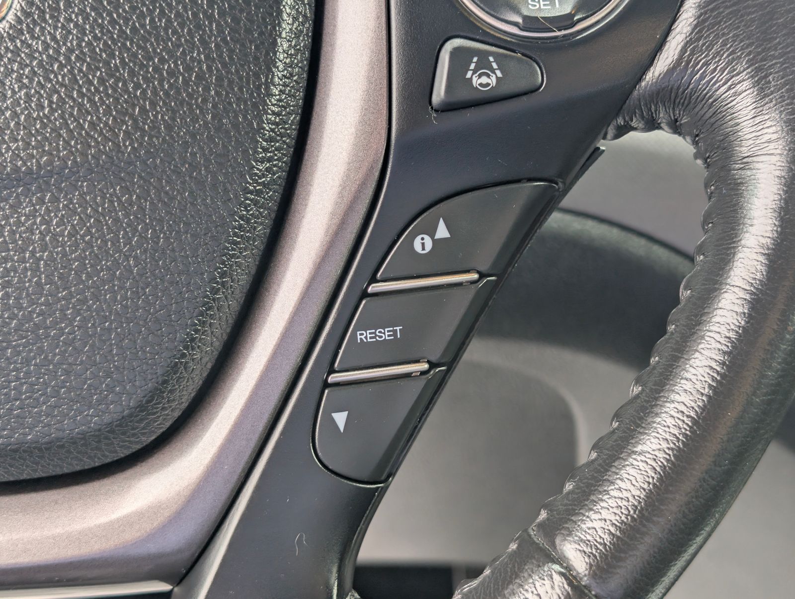 2021 Honda Ridgeline RTL-E photo 19