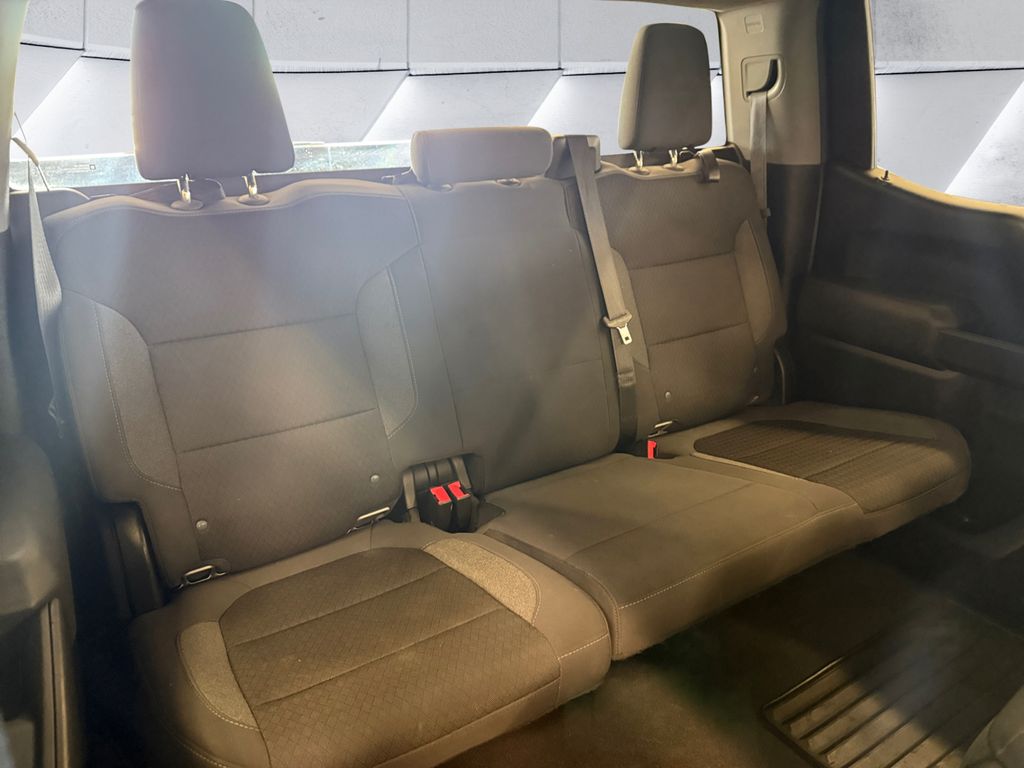 2020 Chevrolet Silverado 1500 LT photo 16