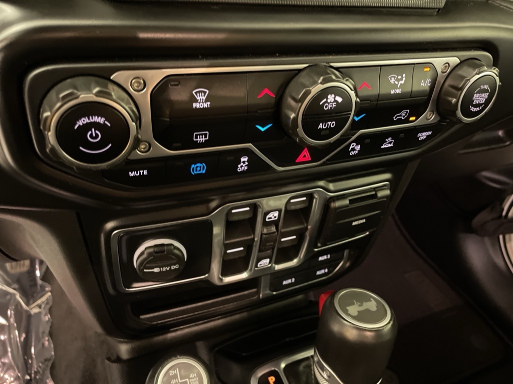 2021 Jeep Wrangler Unlimited Sahara 4xe photo 31