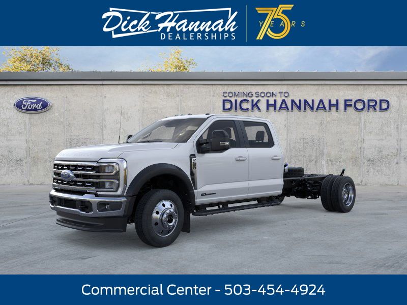 2026 Ford F-550 Super Duty Chassis Cab Lariat's photo
