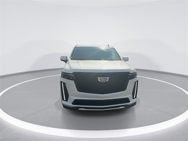2023 Cadillac Escalade V-Series photo 3