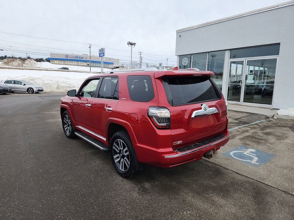 2018 Toyota 4Runner Limited photo 3