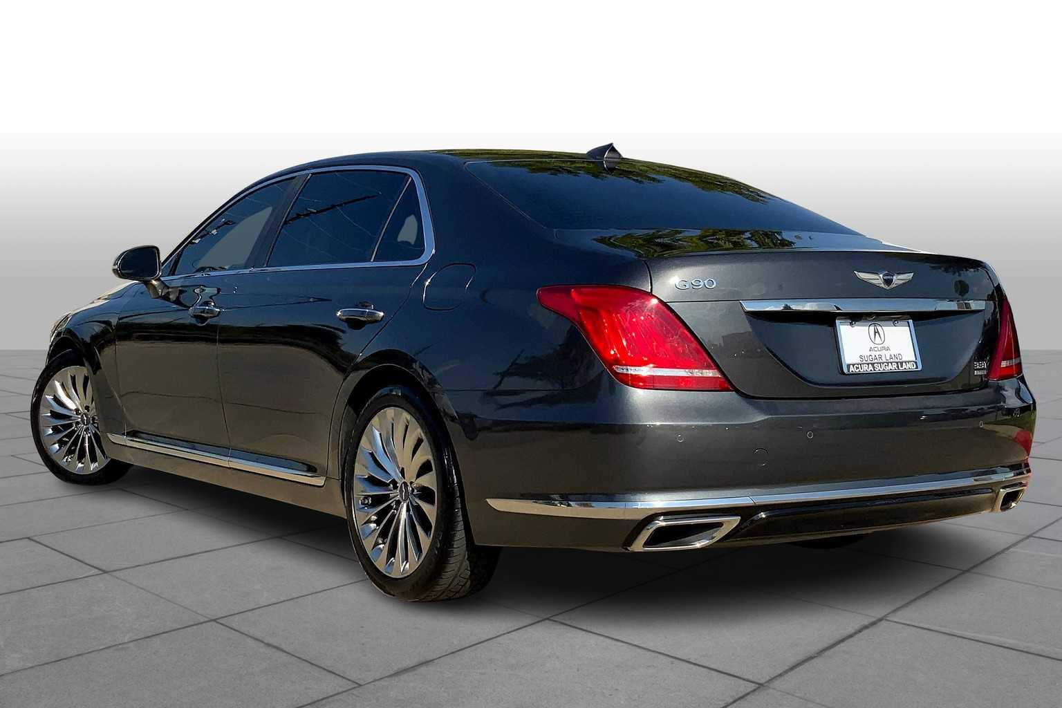 2019 Genesis G90 3.3T Premium photo 11