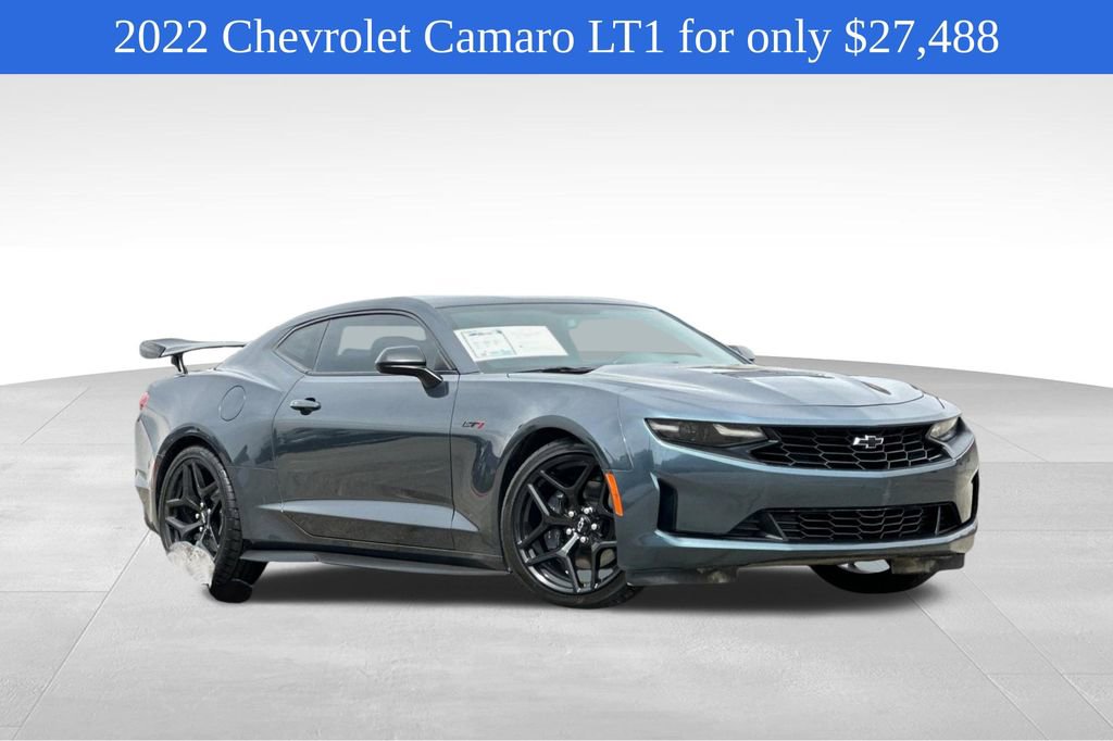 2022 Chevrolet Camaro LT1's photo