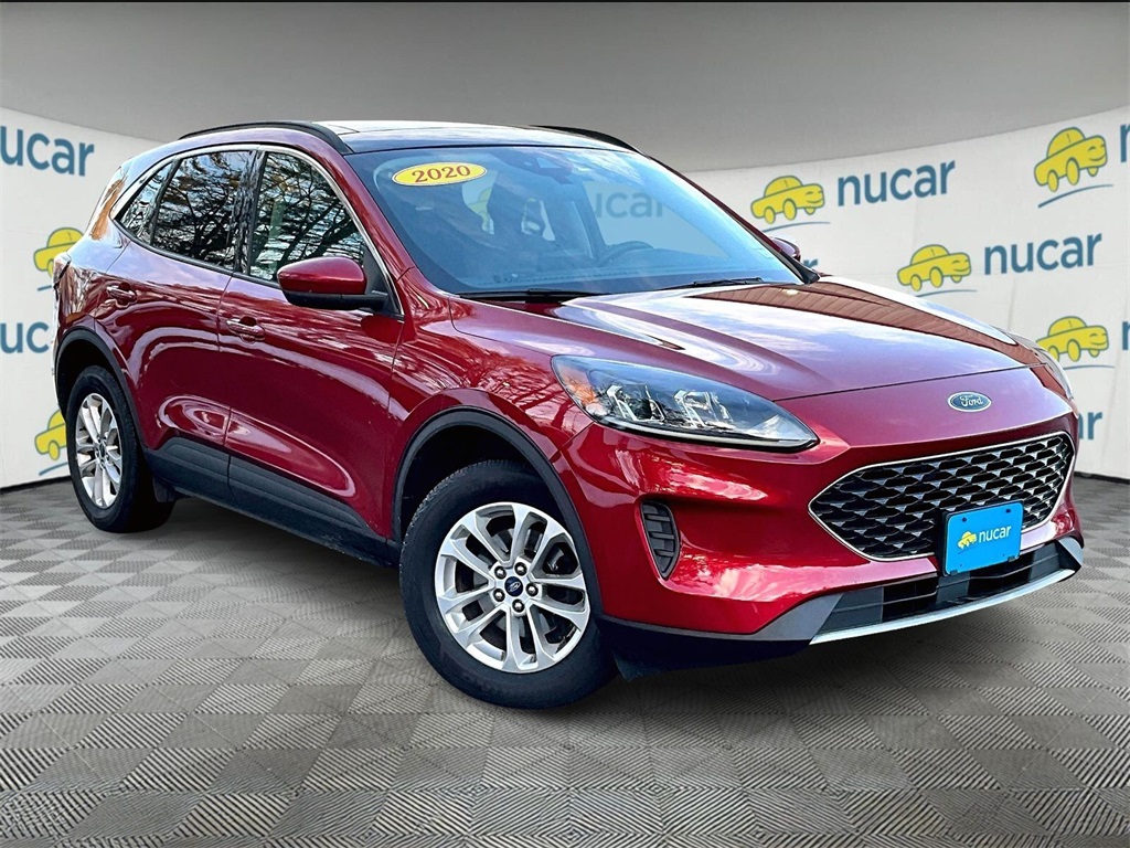 2020 Ford Escape SE's photo