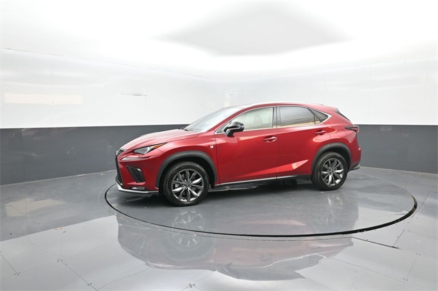 2021 Lexus NX 300 F SPORT photo 4