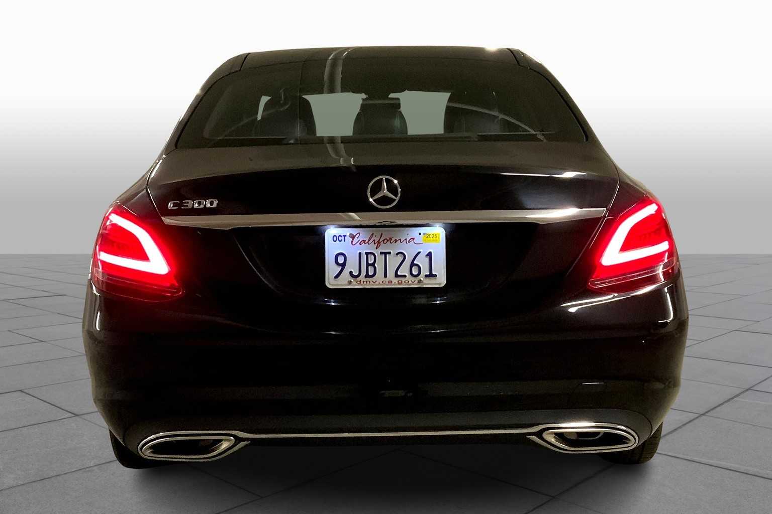 2020 Mercedes Benz C 300 photo 4