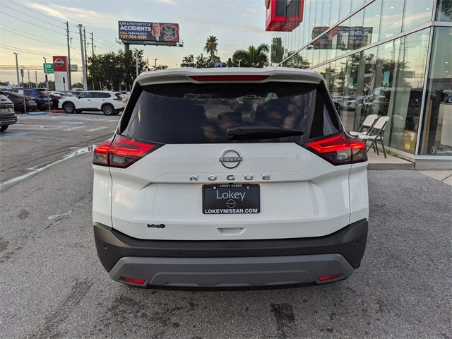 2023 Nissan Rogue S photo 5