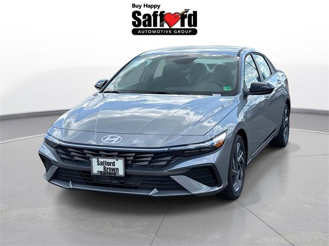 2025 Hyundai Elantra Blue's photo