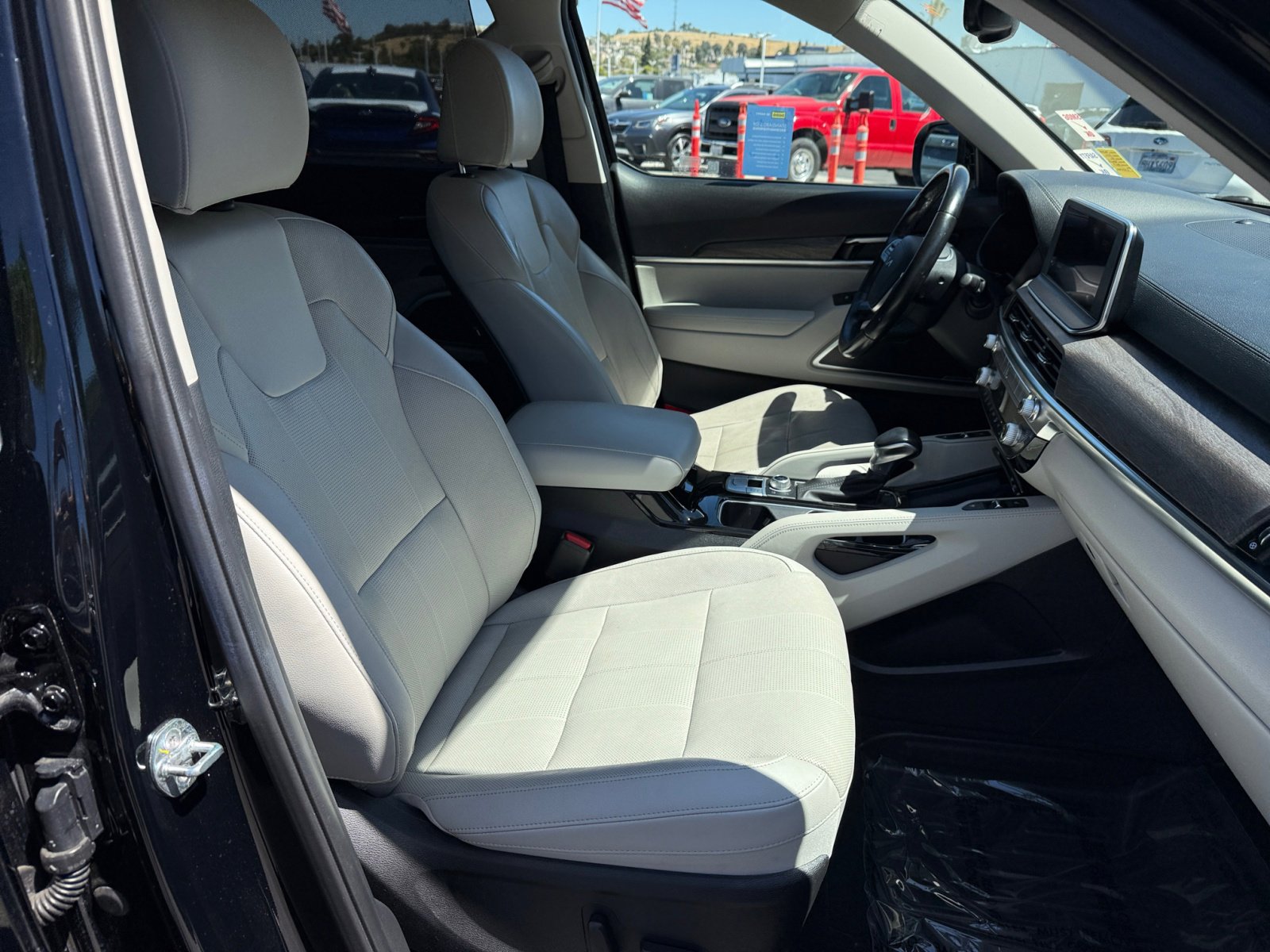 2022 Kia Telluride EX photo 18