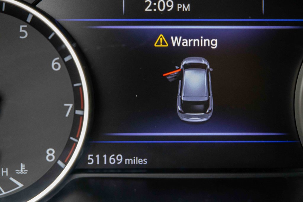 2023 Nissan Murano SL photo 9
