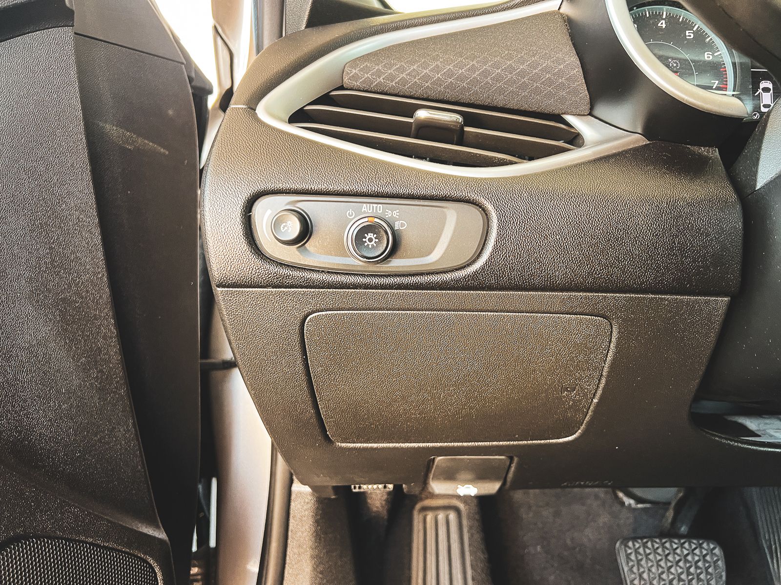 2023 Chevrolet Malibu 1LT photo 22
