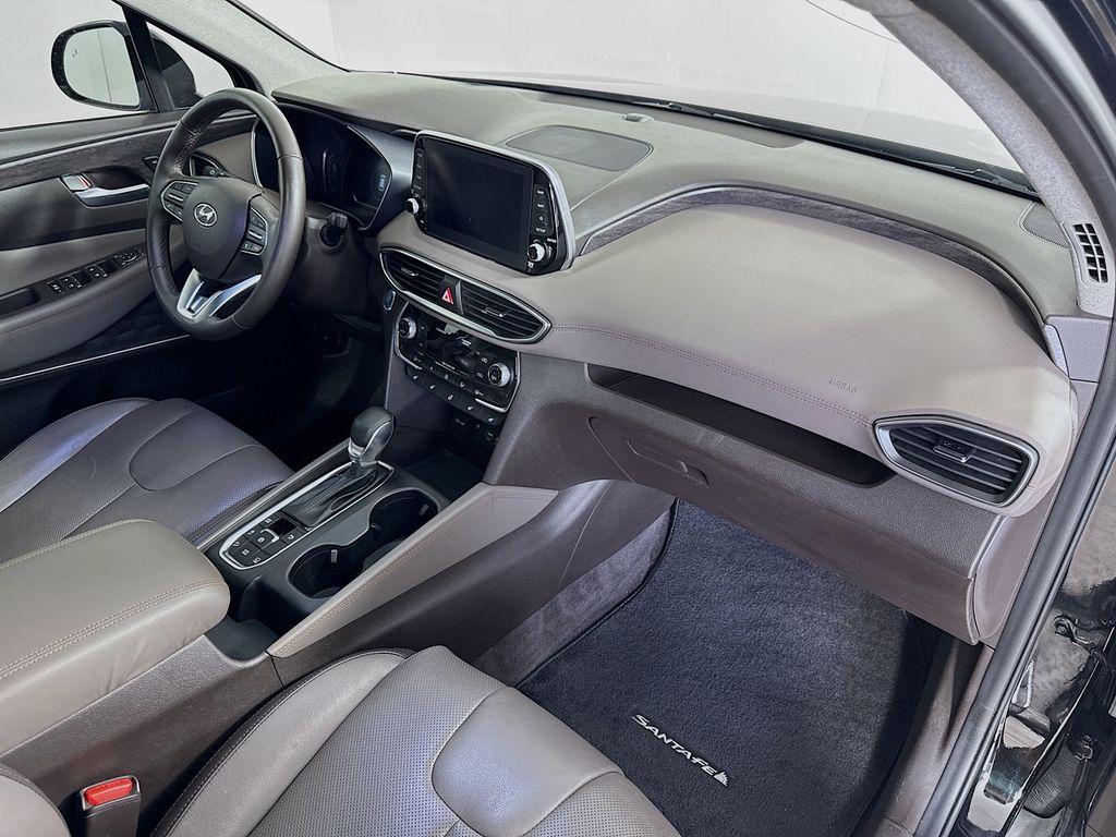 2020 Hyundai Santa Fe Limited photo 30