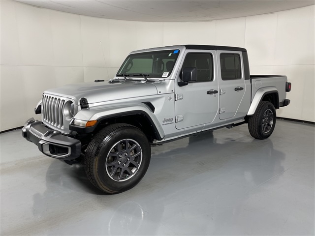 2023 Jeep Gladiator Overland photo 4